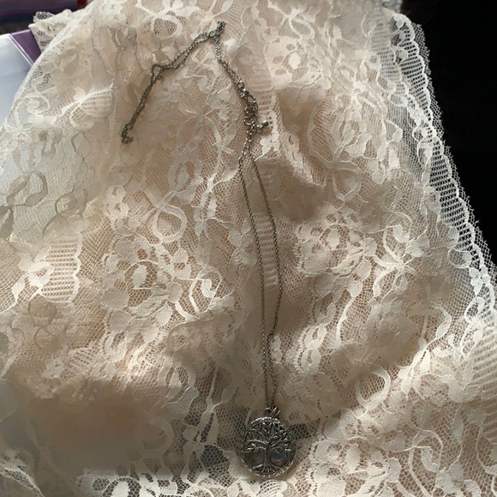 Tree of life necklace silver toned costume jewelry